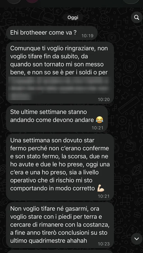 Messaggio WhatsApp di un cliente: rispetta le regole e il rischio, sta fermo quando non ci sono conferme